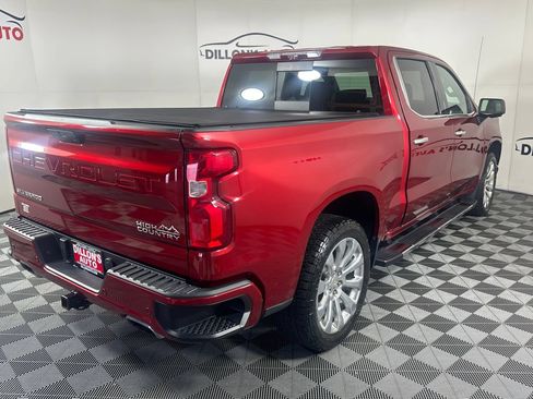 Used 2021 Chevrolet Silverado 1500 High Country w/ Technology Package AWD/4WD image 7