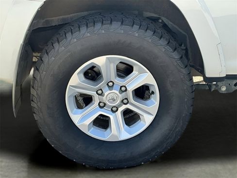 Used 2021 Toyota 4Runner SR5 image 16