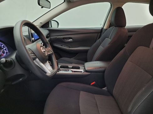 Used 2024 Nissan Sentra SV image 17