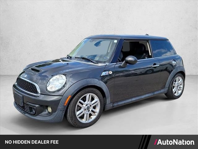 Used 2013 MINI Cooper S FWD image 1