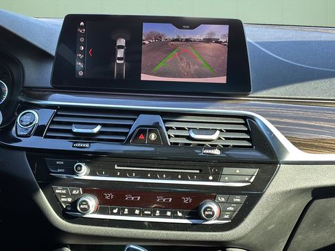 Used 2019 BMW 530i 530i w/ Convenience Package image 24