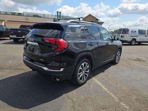 Certified 2018 GMC Terrain SLT w/ Preferred Package AWD/4WD image 8