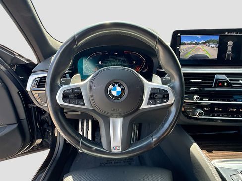 Used 2023 BMW 530i w/ M Sport Package RWD image 39