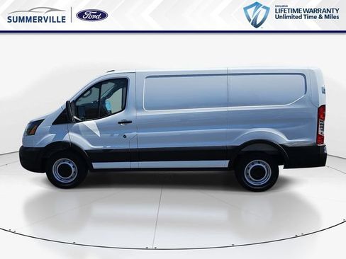 New 2026 Ford Transit 150 Low Roof RWD image 8
