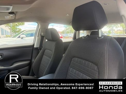 Used 2025 Honda HR-V LX image 11