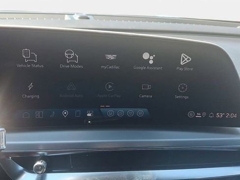 New 2026 Cadillac Lyriq Luxury AWD/4WD image 10