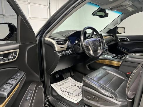 Used 2017 GMC Yukon Denali w/ Open Road Package image 19