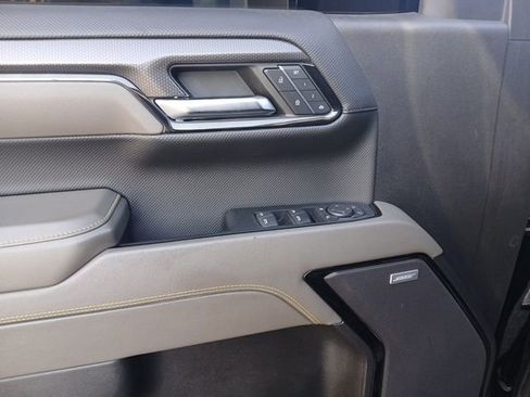 Used 2024 Chevrolet Silverado 1500 ZR2 w/ Technology Package image 11