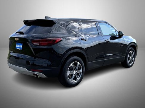Used 2025 Chevrolet Blazer LT AWD/4WD image 5