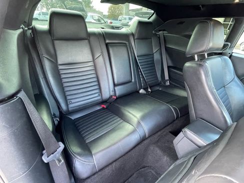 Used 2012 Dodge Challenger SXT Plus image 30