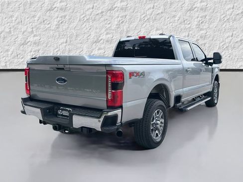Used 2024 Ford F250 Lariat w/ FX4 Off-Road Package AWD/4WD image 3