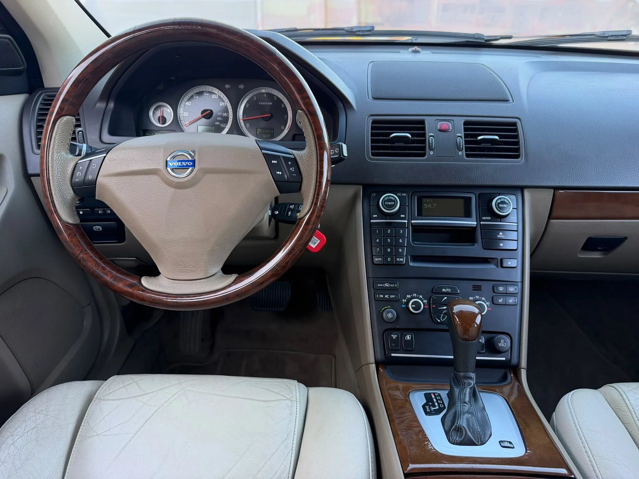 Used 2008 Volvo XC90 V8 AWD/4WD image 15