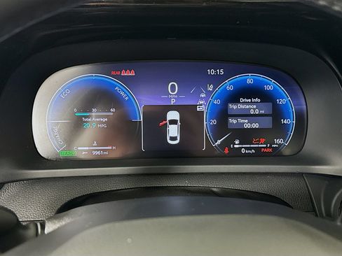 Certified 2023 Toyota Crown AWD/4WD image 14