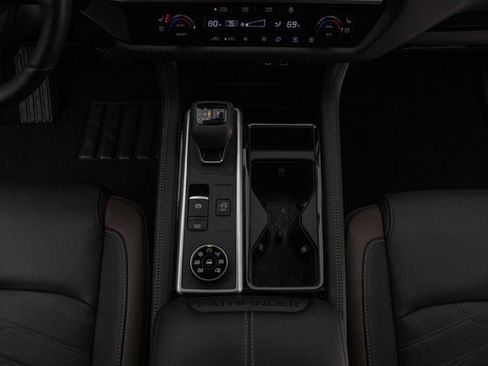 Used 2024 Nissan Pathfinder Platinum w/ Cargo Package image 25