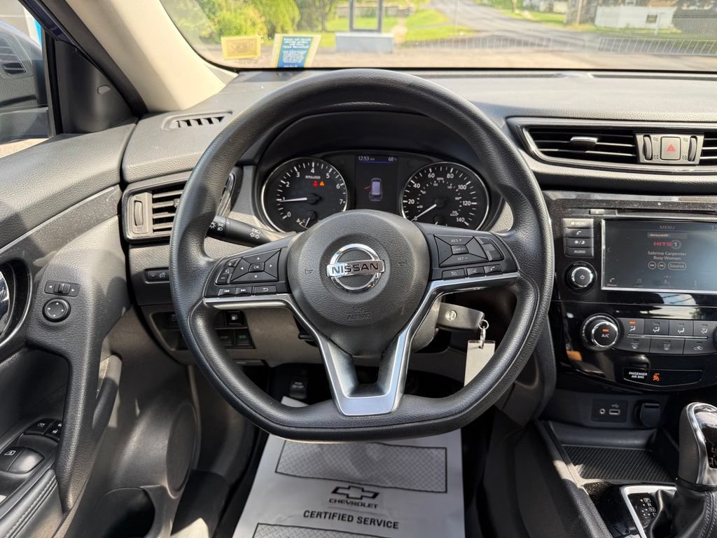 Used 2018 Nissan Rogue S FWD image 39