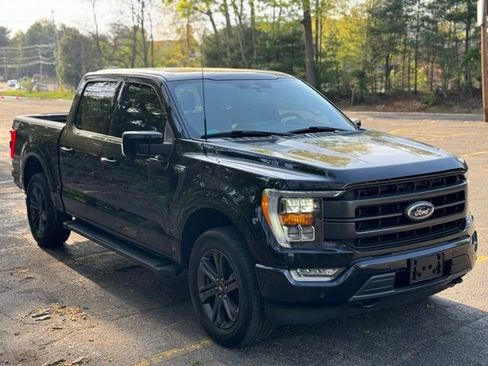 Used 2023 Ford F150 Lariat AWD/4WD image 3