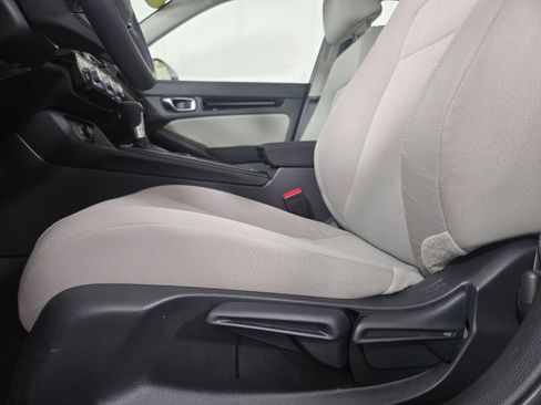 Used 2024 Honda Civic EX image 31