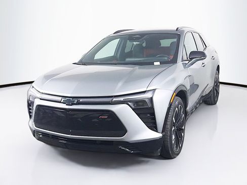 Used 2024 Chevrolet Blazer EV RS AWD/4WD image 3