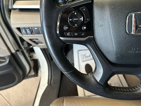 Used 2018 Honda Odyssey EX-L image 11