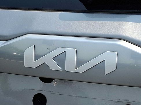 Used 2023 Kia Seltos EX AWD/4WD image 29