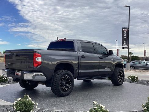 Used 2021 Toyota Tundra SR5 w/ SR5 Leather Package image 5