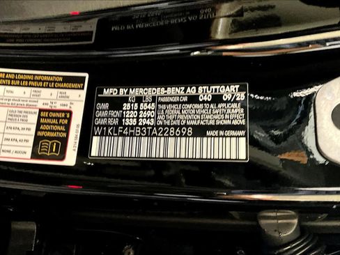 New 2026 Mercedes-Benz E 350 4MATIC Sedan image 12