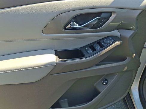 Certified 2019 Chevrolet Traverse LT AWD/4WD image 13