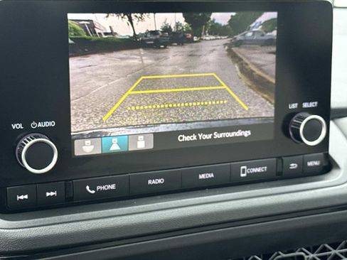 Certified 2023 Honda Accord EX image 5