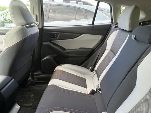 Used 2019 Subaru Crosstrek 2.0i Premium AWD/4WD image 8