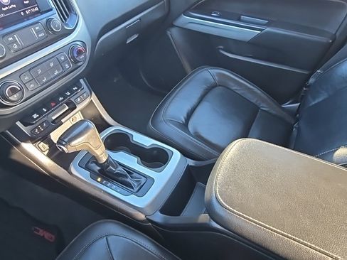 Used 2019 Chevrolet Colorado LT image 14