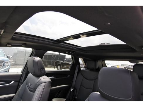 New 2026 Cadillac XT5 Premium Luxury w/ Driver Assist Package FWD image 24