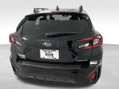 Certified 2025 Subaru Crosstrek 2.5i Limited image 4