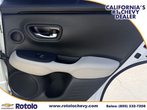 Used 2024 Honda HR-V EX-L image 11