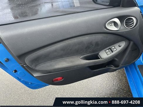 Used 2009 Nissan 370Z Touring w/ Sport Pkg image 13