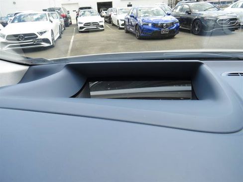 Certified 2023 Mercedes-Benz EQS 580 4MATIC Sedan w/ Manufactur Interior Package image 19
