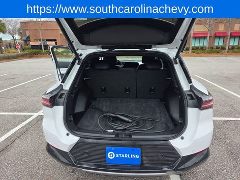 Certified 2025 Chevrolet Equinox EV LT image 34