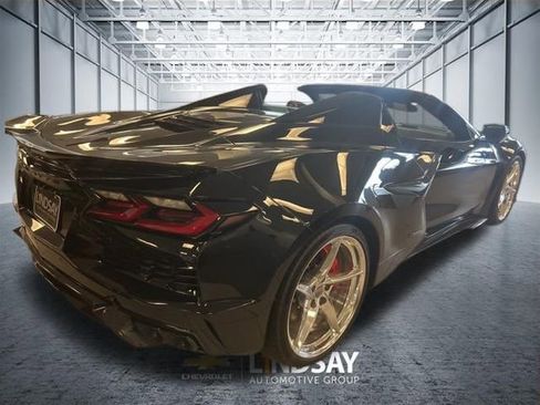 New 2025 Chevrolet Corvette E-Ray image 3