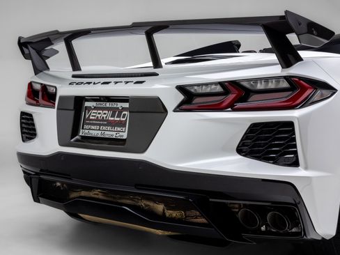 Used 2023 Chevrolet Corvette Stingray Premium Conv w/ Z51 Performance Package RWD image 37