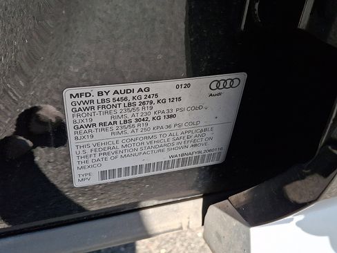 Used 2020 Audi Q5 2.0T Premium Plus w/ Premium Plus Package AWD/4WD image 29