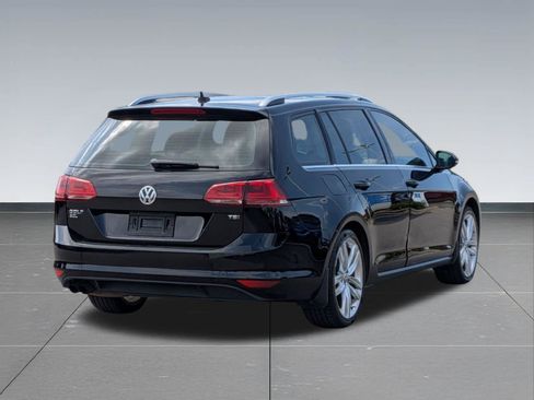 Used 2016 Volkswagen Golf Limited Edition FWD image 5