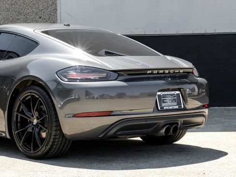 Used 2019 Porsche 718 Cayman S RWD image 13