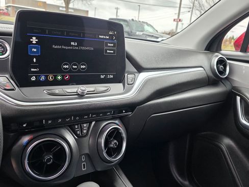 Used 2025 Chevrolet Blazer LT image 30