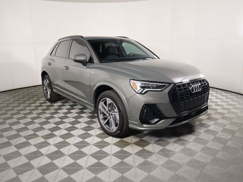 New 2025 Audi Q3 2.0T Premium image 3