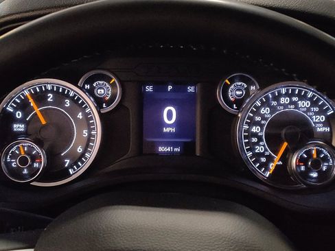 Used 2022 RAM 1500 Big Horn RWD image 23
