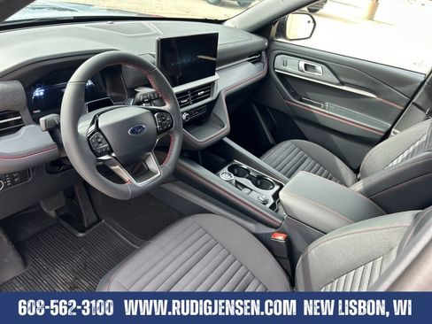 Used 2026 Ford Explorer ST-Line AWD/4WD image 13