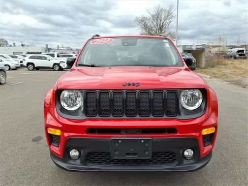 Used 2023 Jeep Renegade Altitude w/ Sun/Sound Group image 2