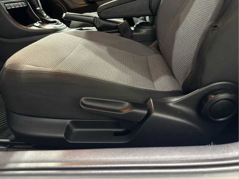 Used 2019 Volkswagen Beetle 2.0T S image 12