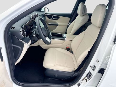 Certified 2026 Mercedes-Benz GLC 300 4MATIC image 17