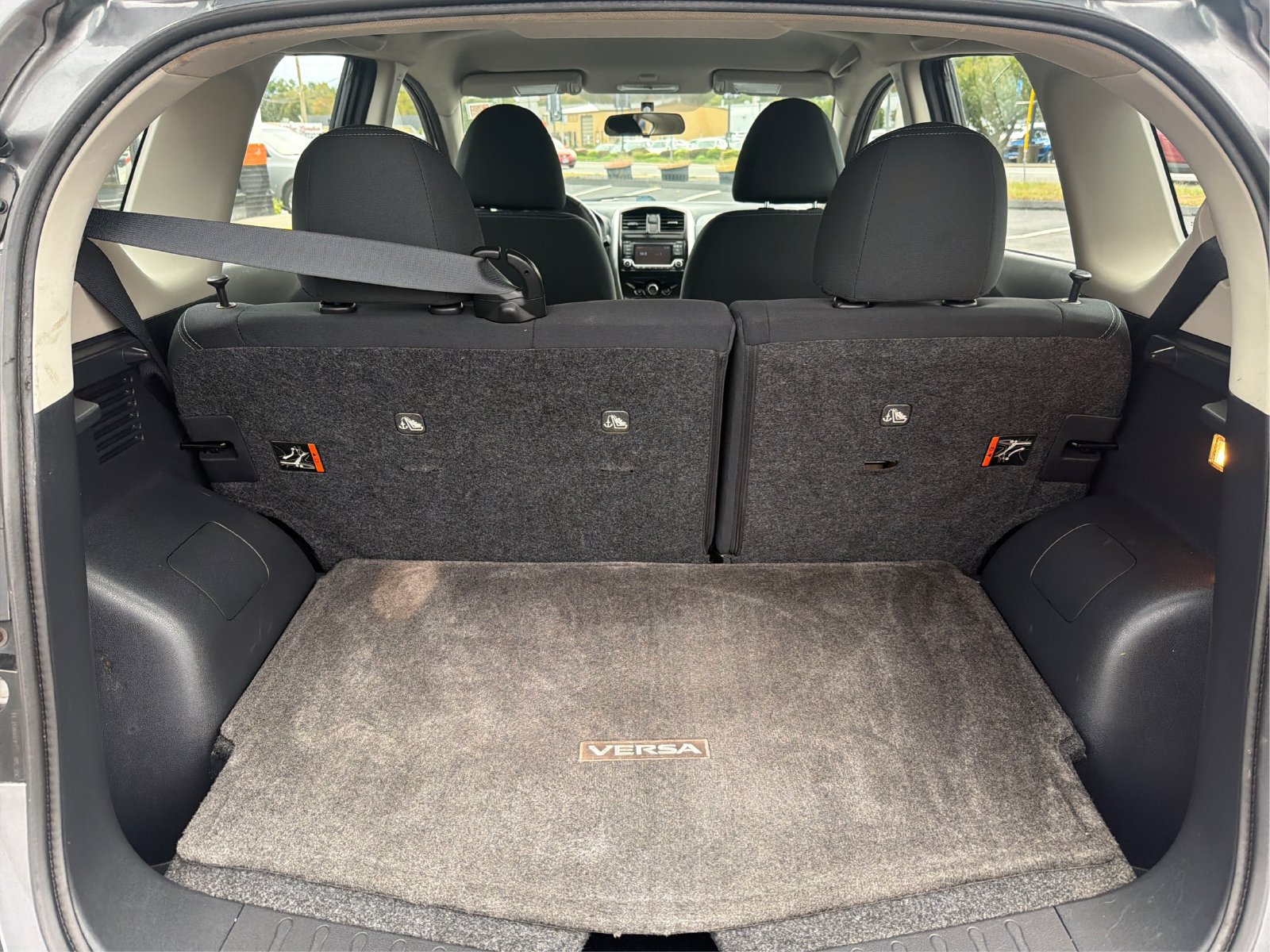 Used 2016 Nissan Versa Note SV FWD image 12