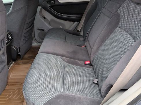 Used 2004 Toyota 4Runner SR5 image 23